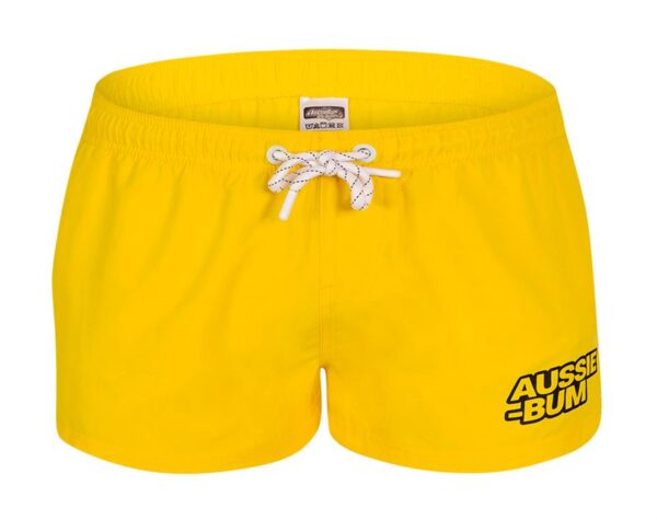 Reef Yellow Shorts XL